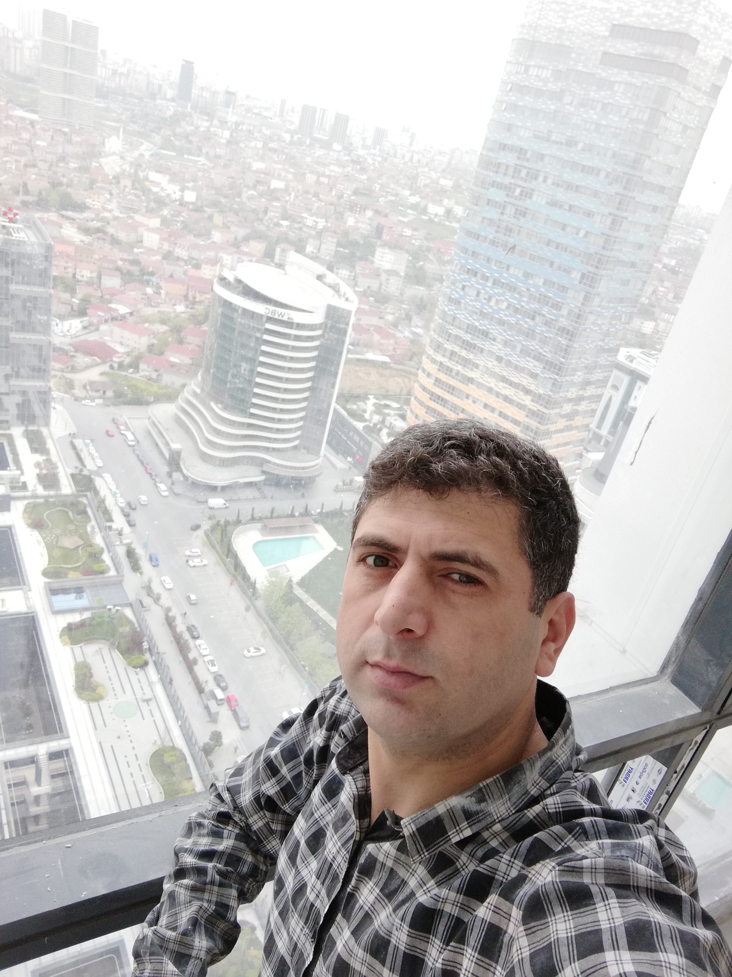 Veysel Ayşin