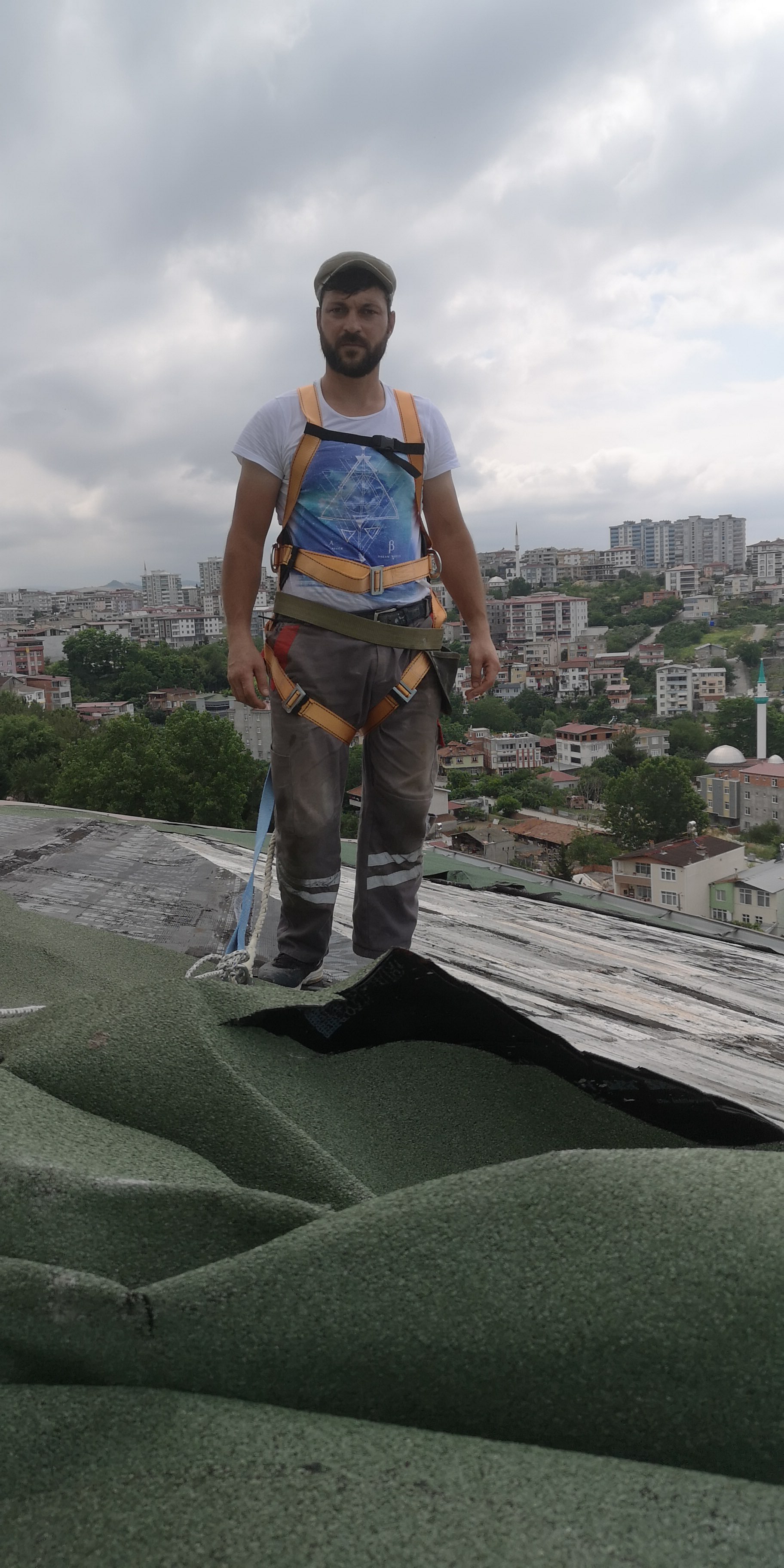 ERTUĞRUL  CENİKLİ 