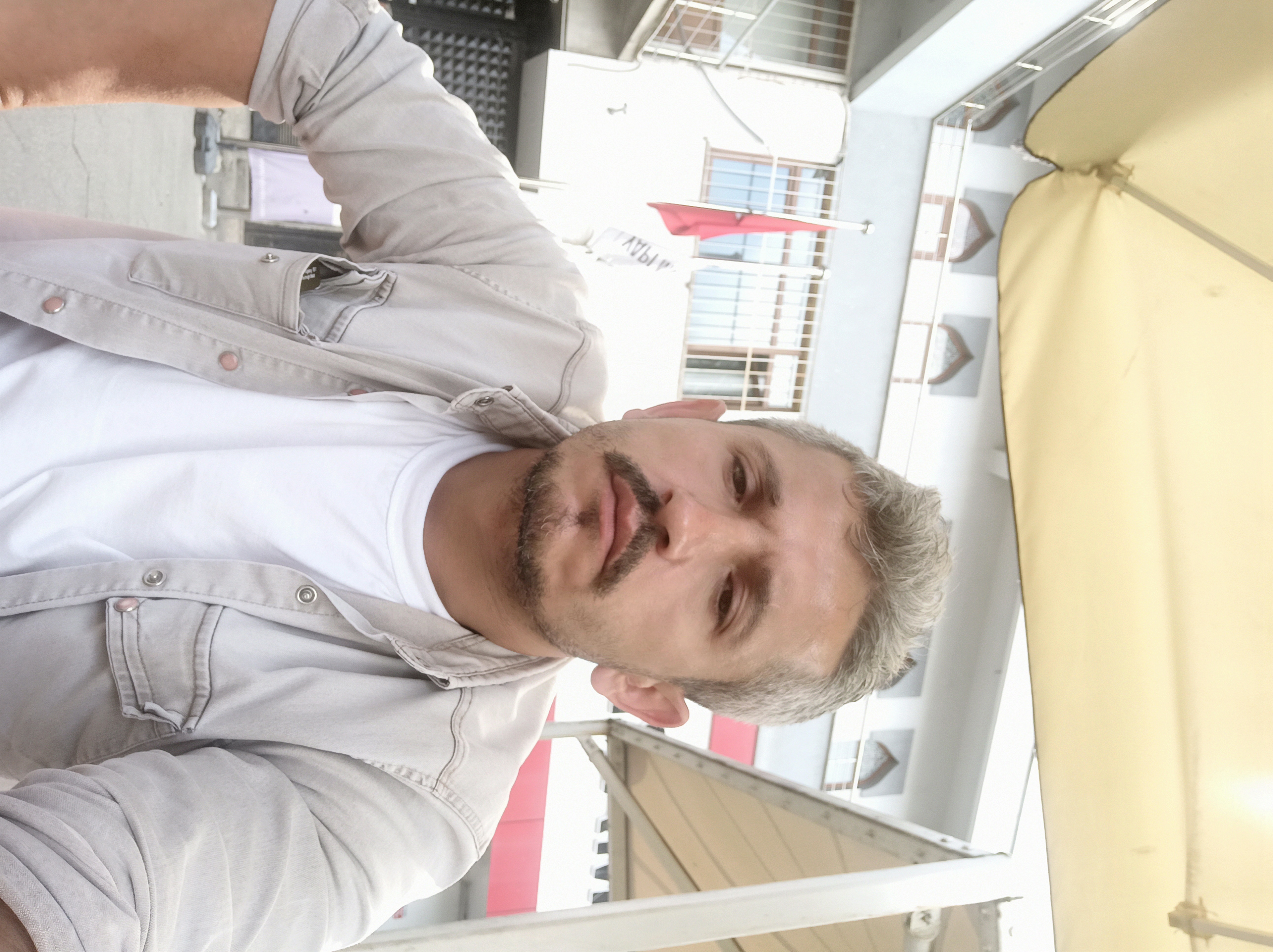Cumhur Ören